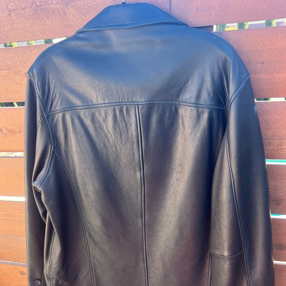 Wilson’s Men’s real leather black jacket, long. Size large - Picture 7 of 13